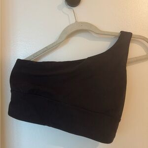 Black One-Shoulder Lululemon sports bra